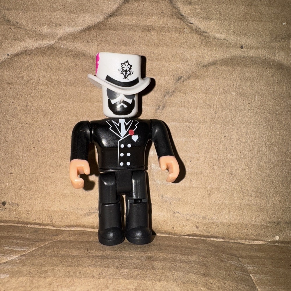 Roblox Series 1 Asimo Jazwares Action Figure Toy No Code